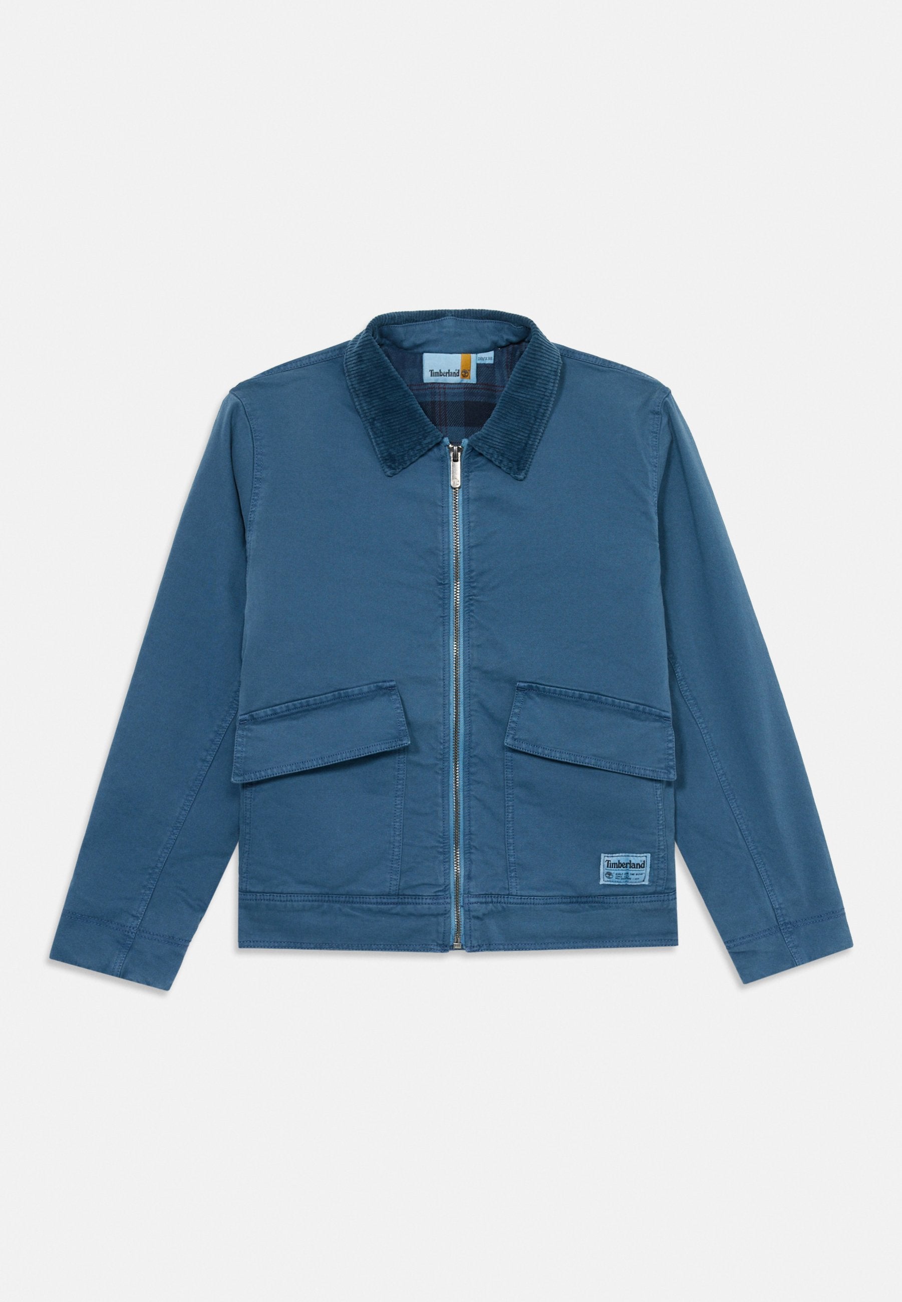 Die leichte blaue Jacke hat einen Cordkragen, zwei Fronttaschen und einen Reißverschluss. Zeitloses Design mit lockerer Passform und strapazierfähigem Stoff.
