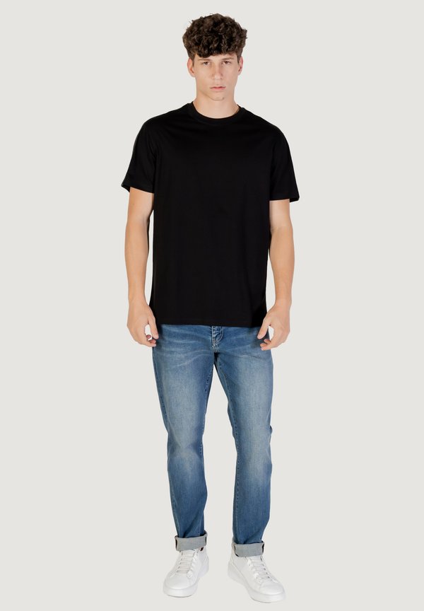 Armani Exchange T-SHIRT REGULAR FIT