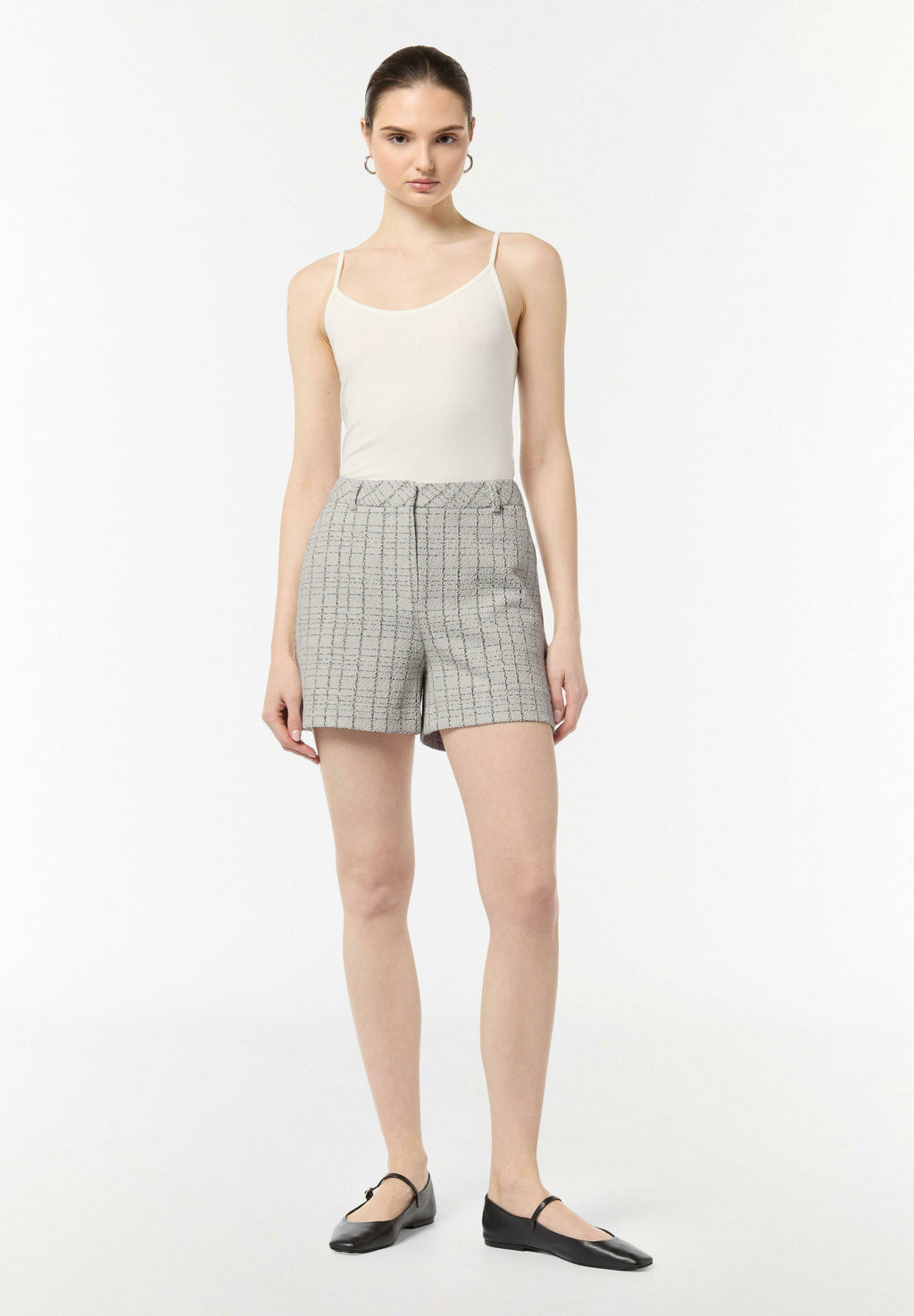 comma Shorts Media 6