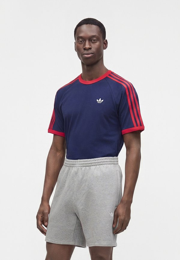adidas Originals TREFOIL ESSENTIALS - Shorts - medium grey heather