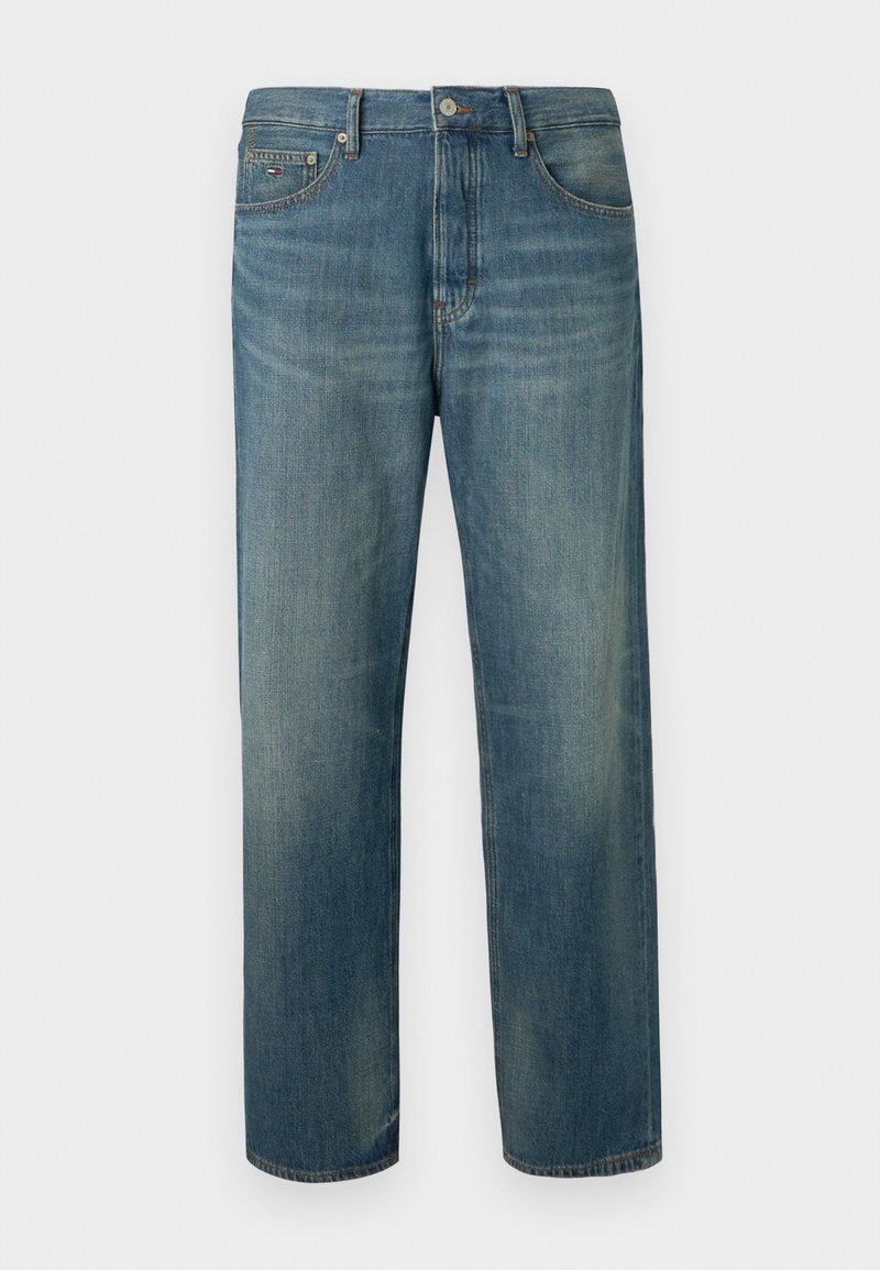 Denim-Jeans in einer mittleren Waschung mit geradem Bein, featuring ein klassisches Fünf-Taschen-Design und subtilen Verblassungsdetails.