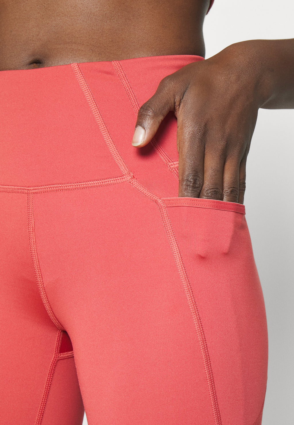 New Balance SHAPE SHIELD HIGH RISE POCKET