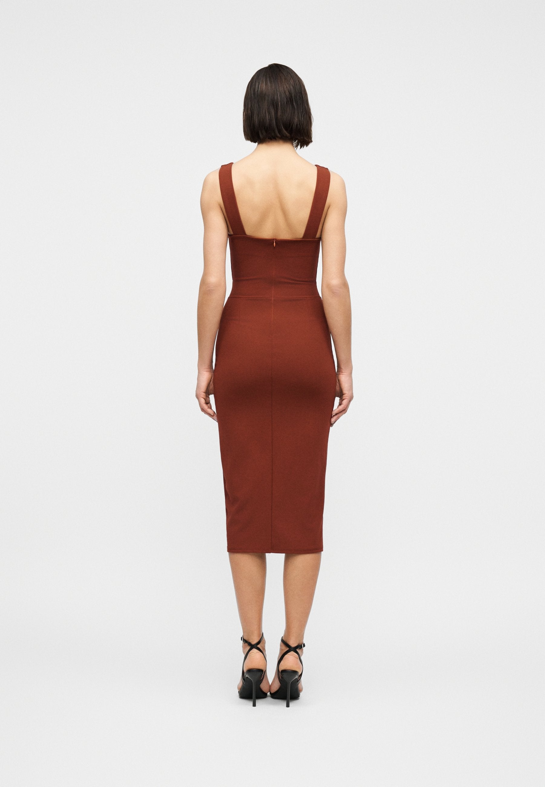 WAL G TALL V NECK