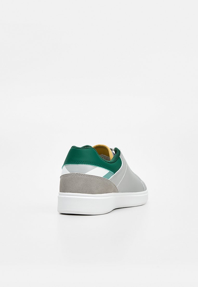 U.S. Polo Assn. BYRON