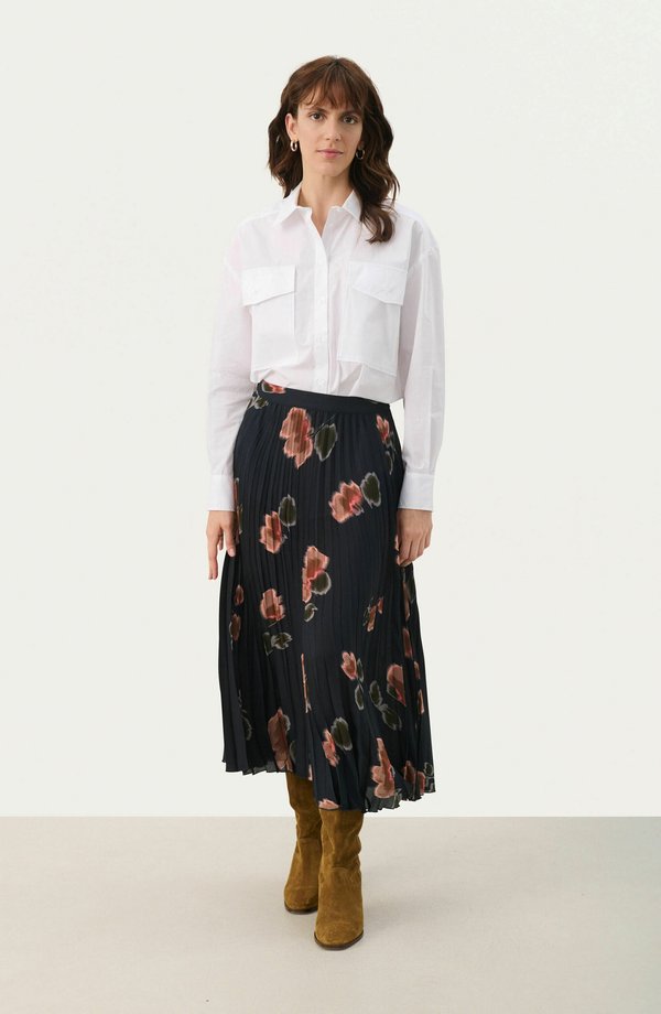 Part Two PWA line skirt