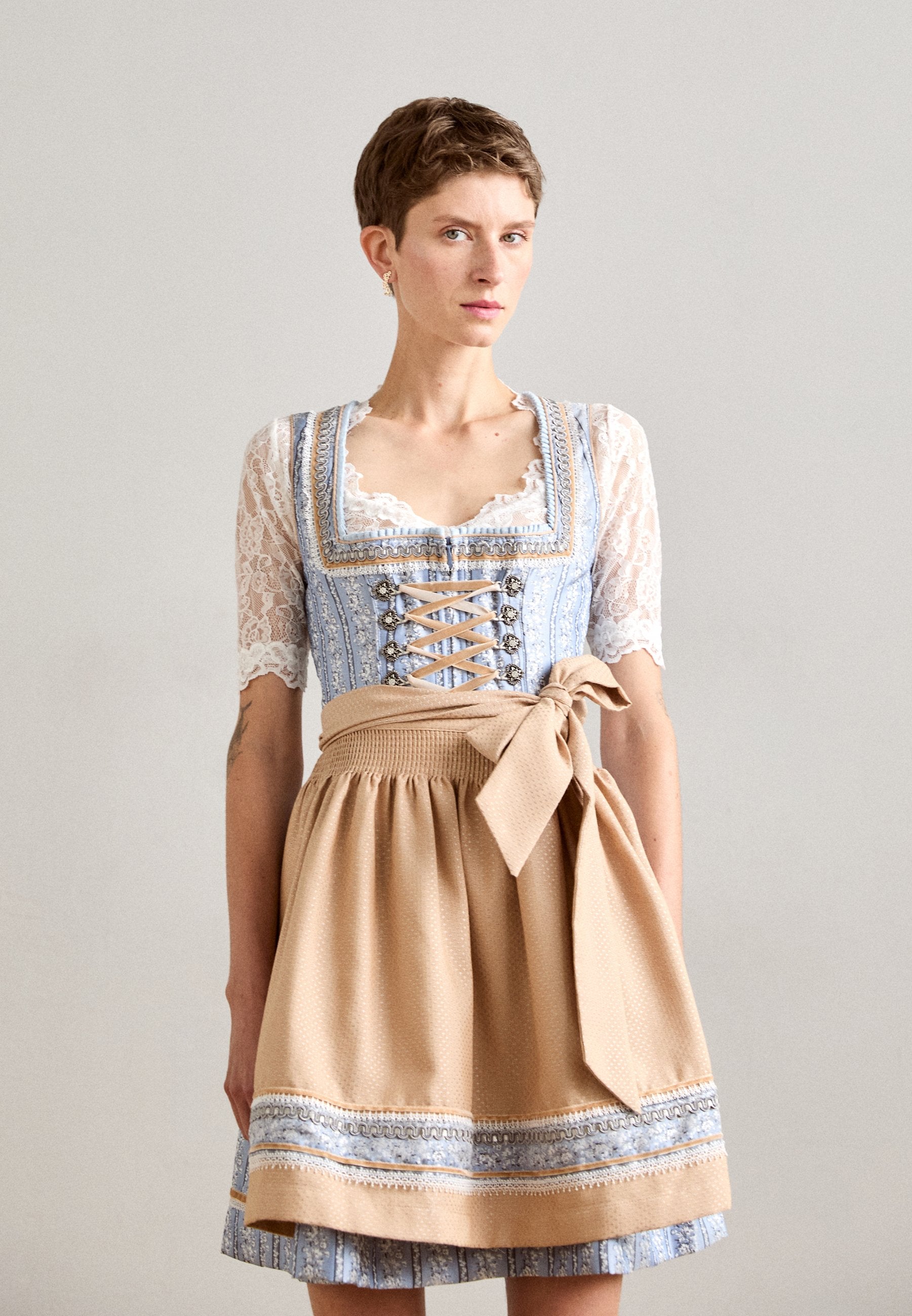 Krüger Dirndl