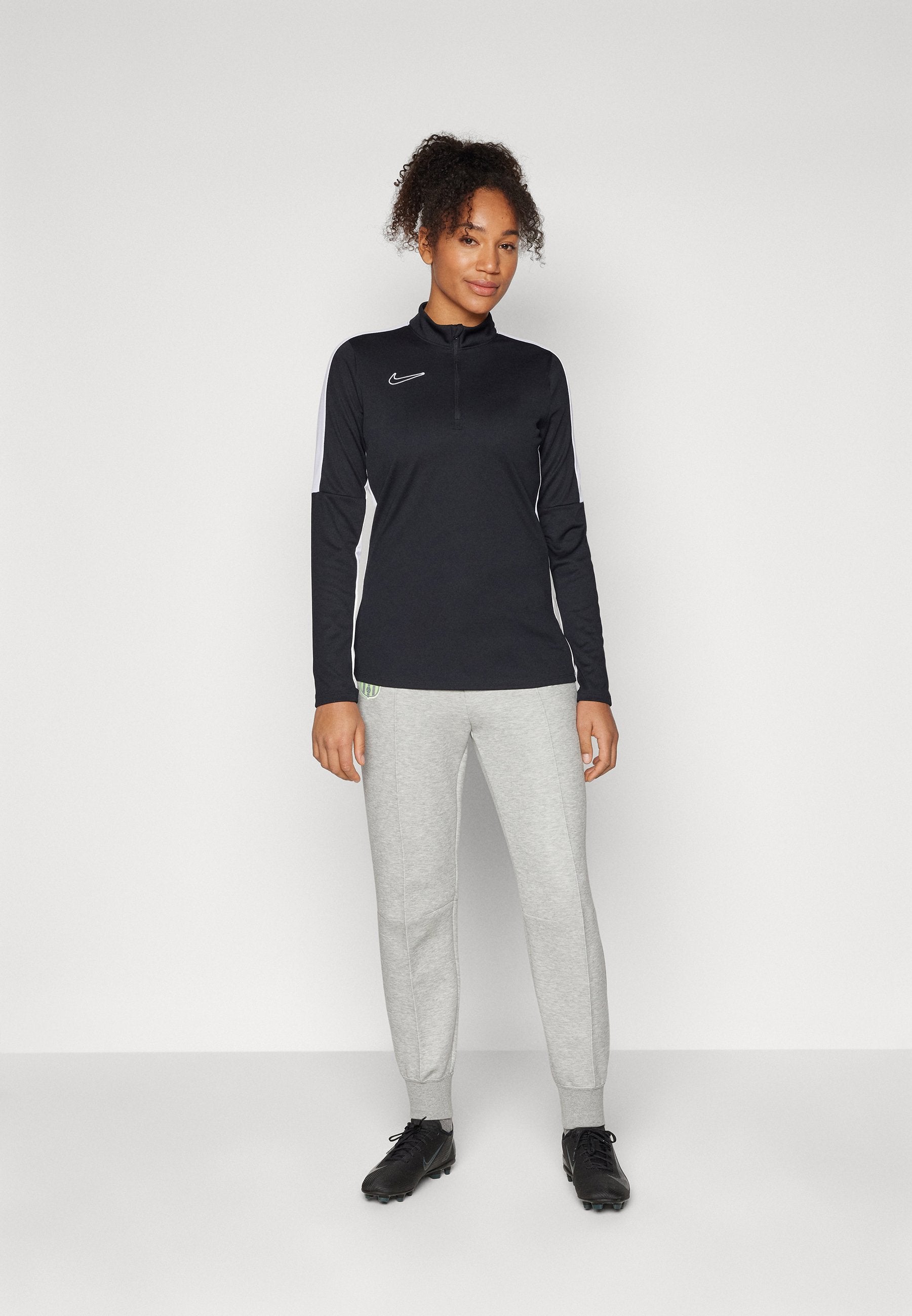 Nike Performance FCB