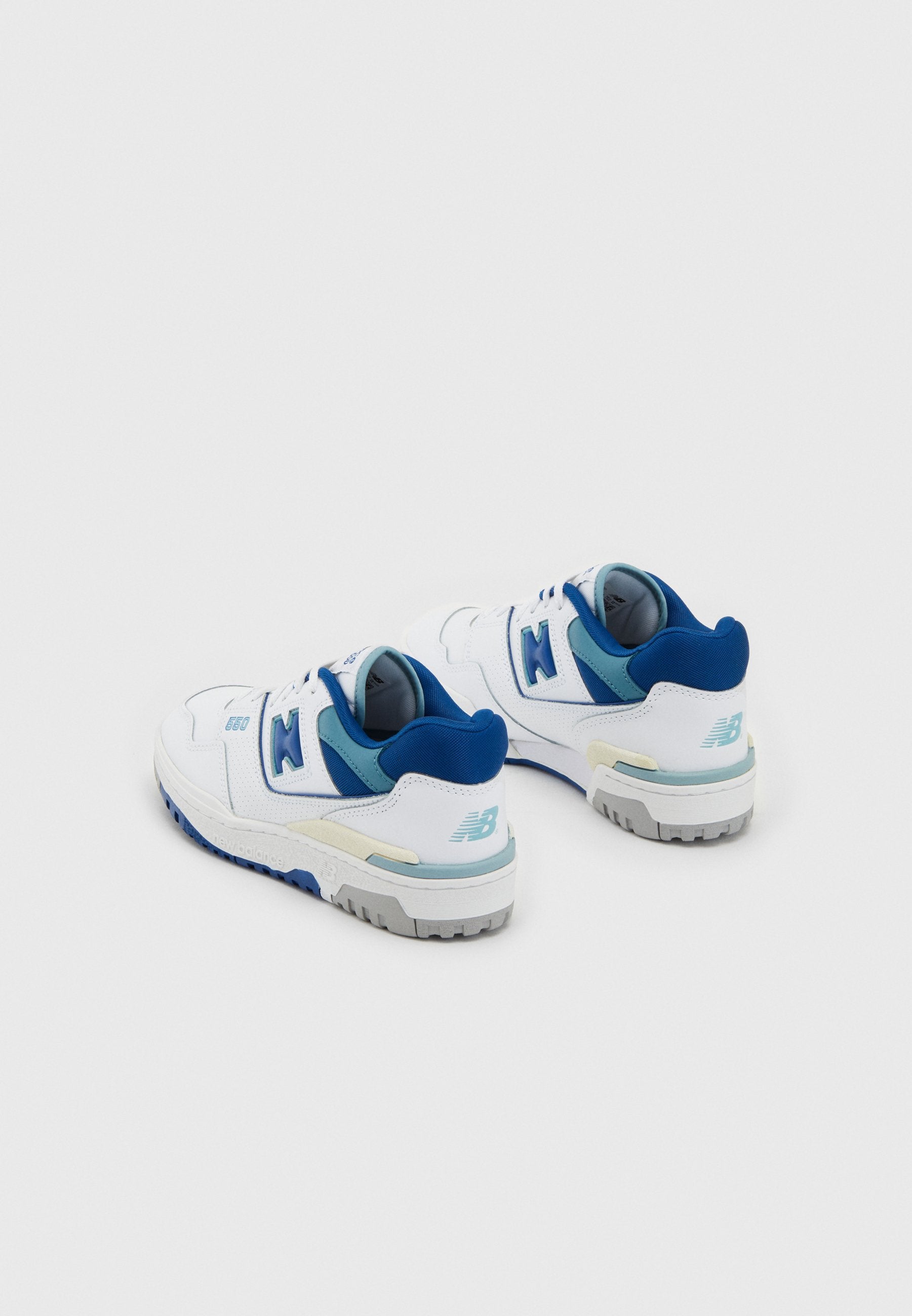 New Balance 550