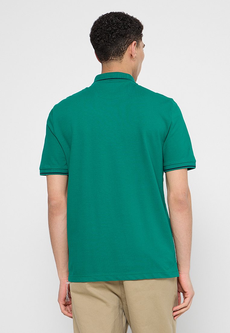 GANT