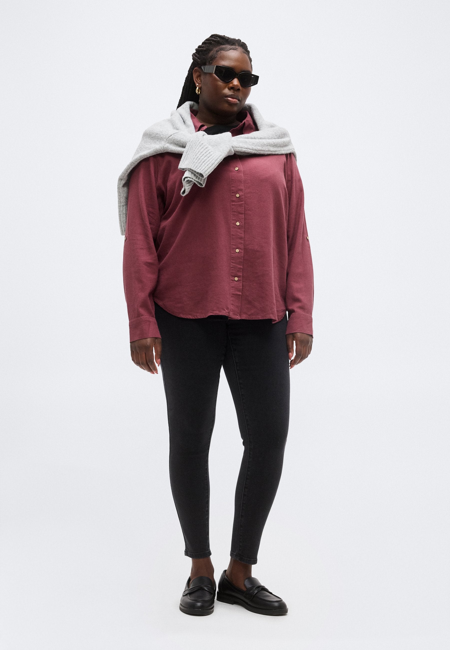 CARGOA STRAP SHIRT Media 2