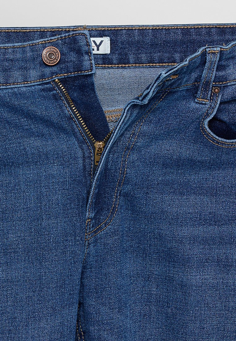 ONLY Petite Jeans Straight Leg Media 5