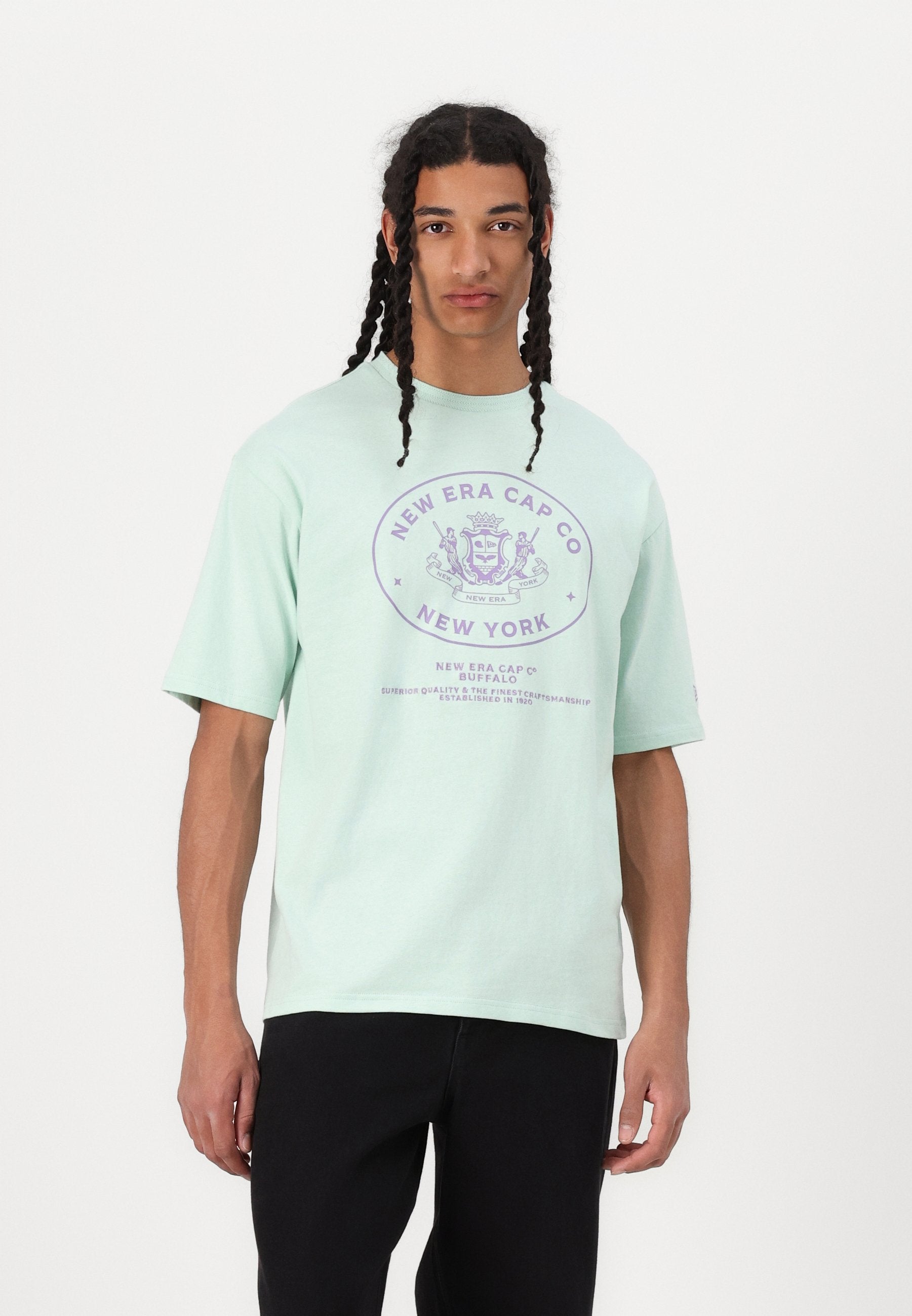 New Era CREST GRAPHIC TEE