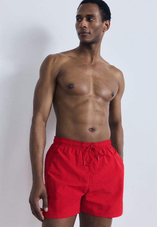 Tommy Hilfiger FLAG EMBROIDERY MID LENGTH SWIM SHORTS - Swimming shorts - medium red