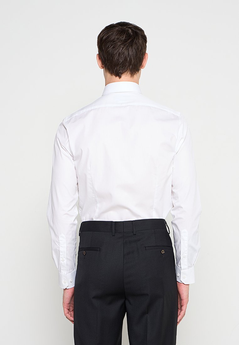 Michael Kors SLIM FIT