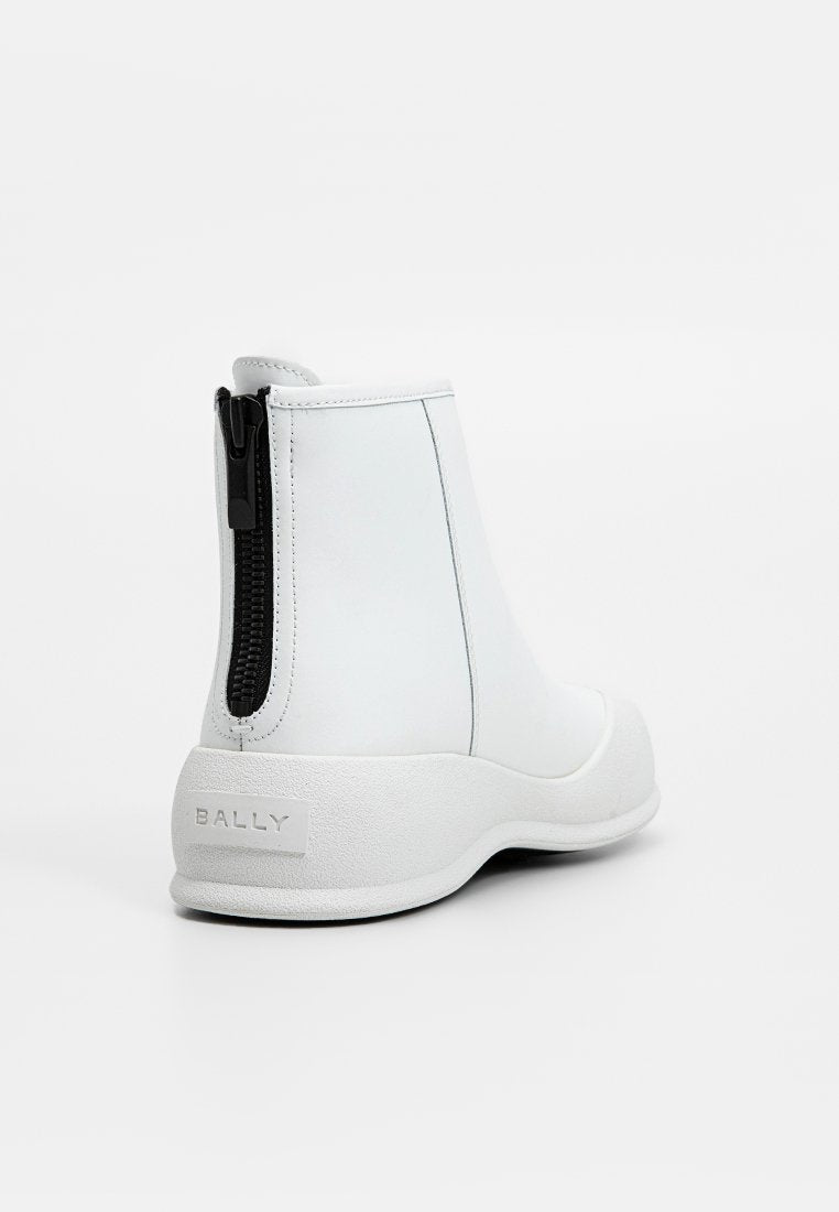 Bally CARSEY