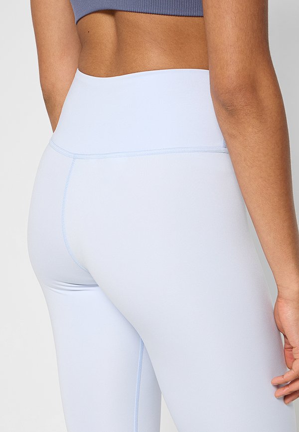 Lacoste Sport