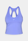 Lila Sport-BH mit Racerback-Design aus glattem Stoff, vorne mit kleinem weißem Nike-Logo.