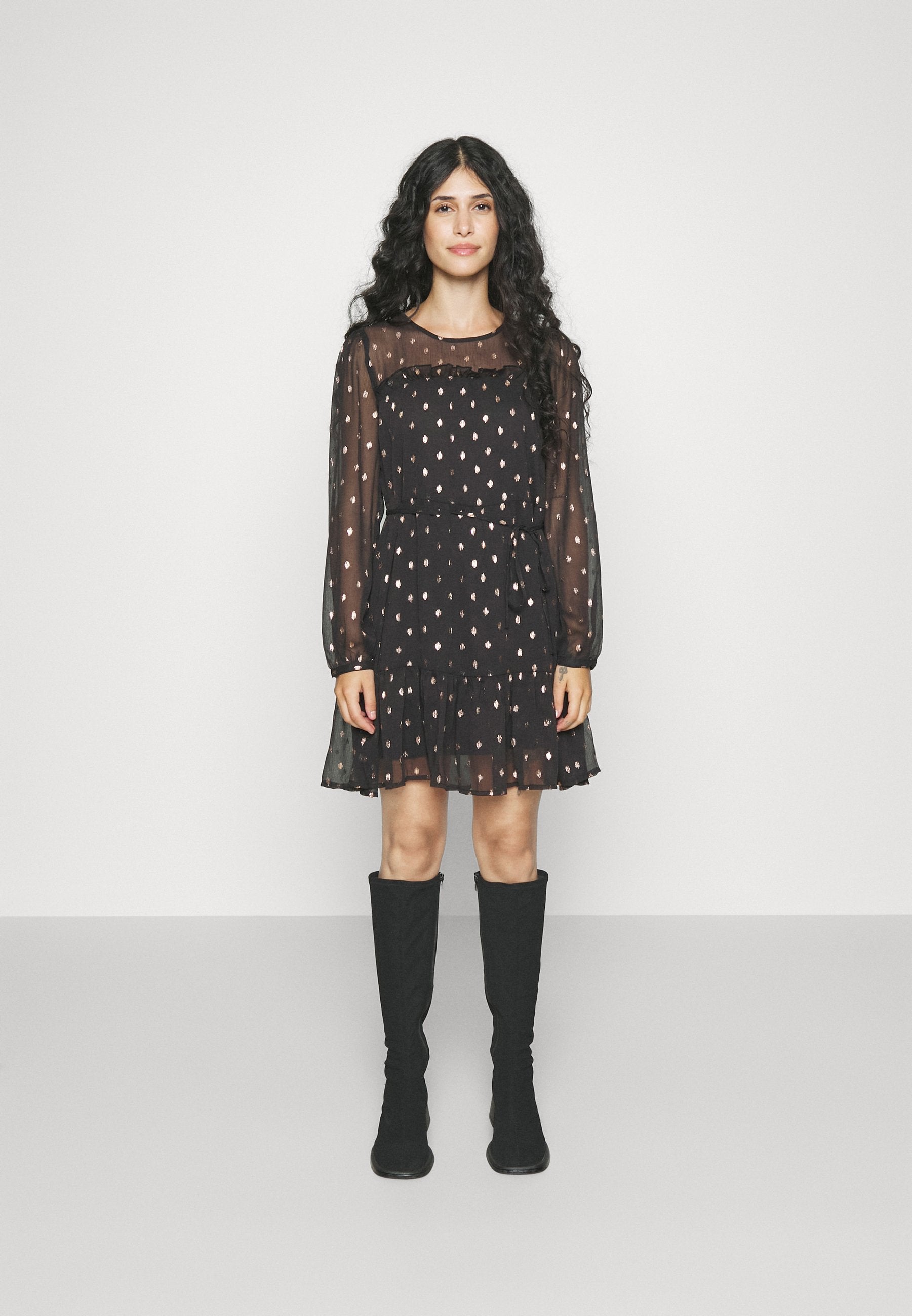 ONLIVY DRESS Media 3