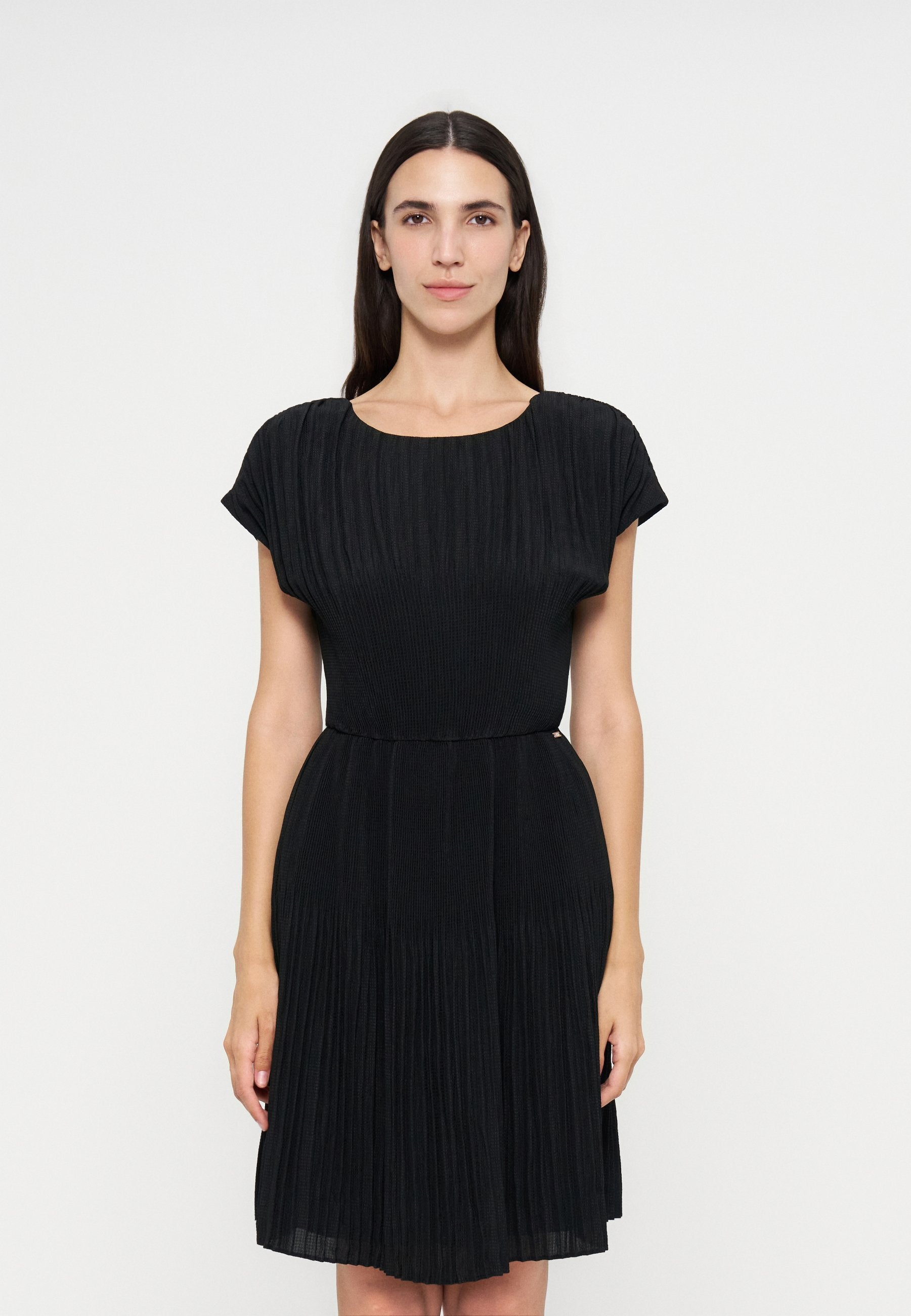 Armani Exchange Freizeitkleid Media 1