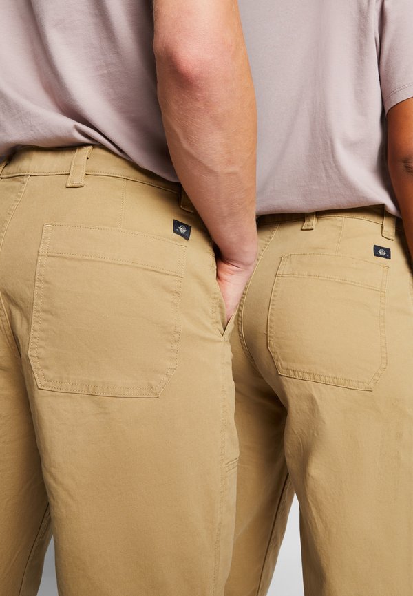 DOCKERS UTILITY PANT UNISEX