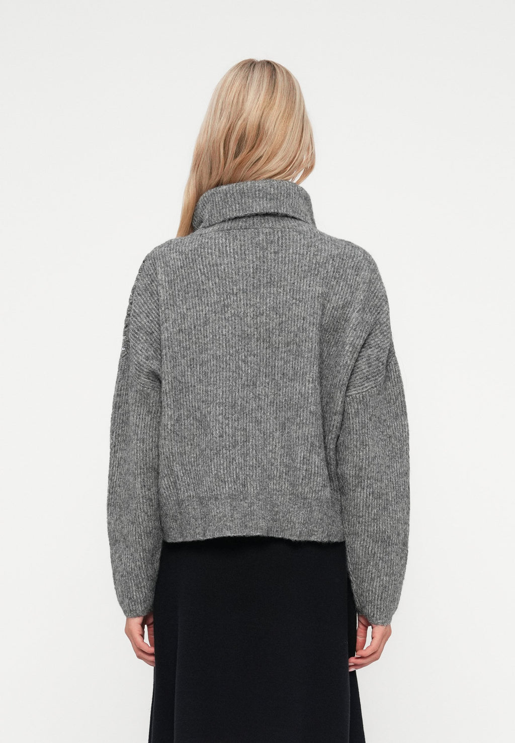ONLY ONLMIU COWL NECK SEQUIN