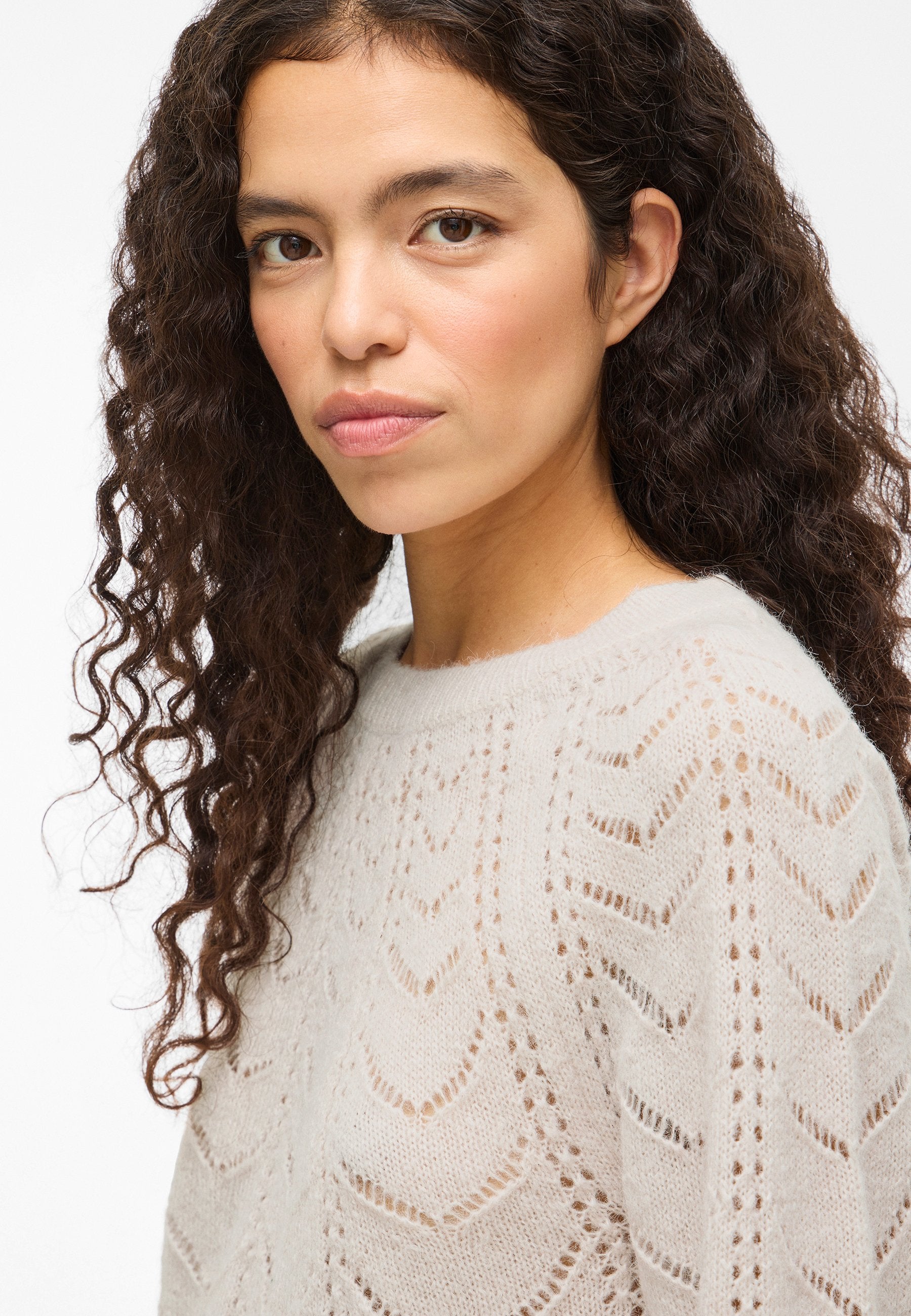 VILA VITULI O NECK DETAIL