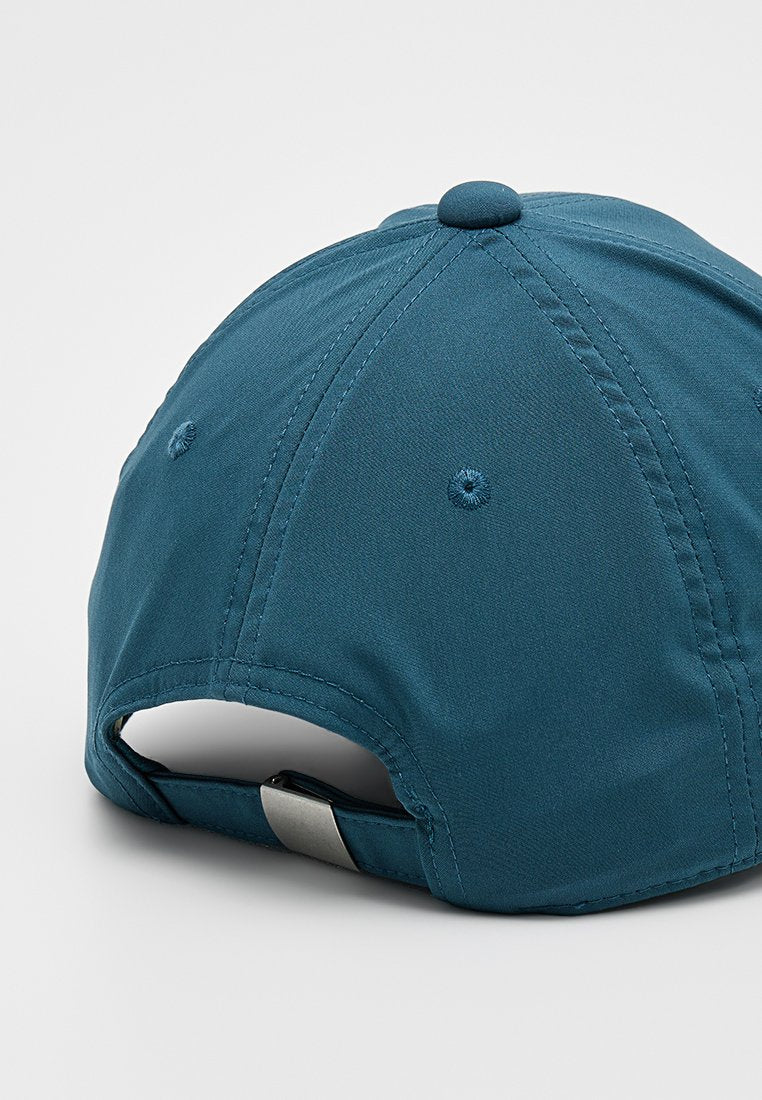 EA7 Emporio Armani