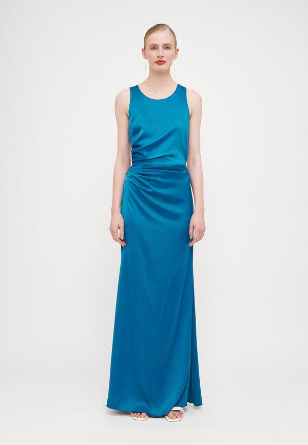 WAL G TALL AUTUMN WEDDING SASHA BACK CROSS PRINT MAXI