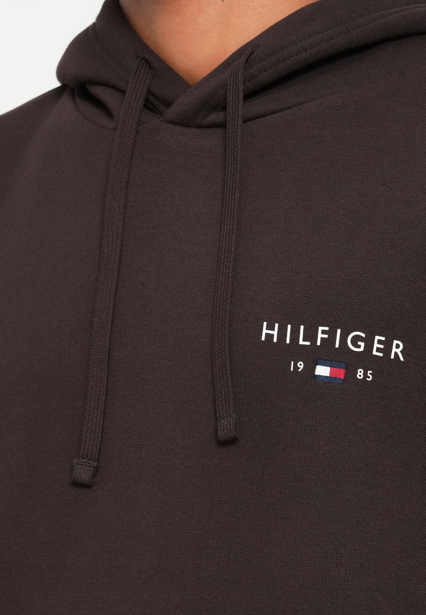 BRAND LOVE SMALL HOODIE Media 6