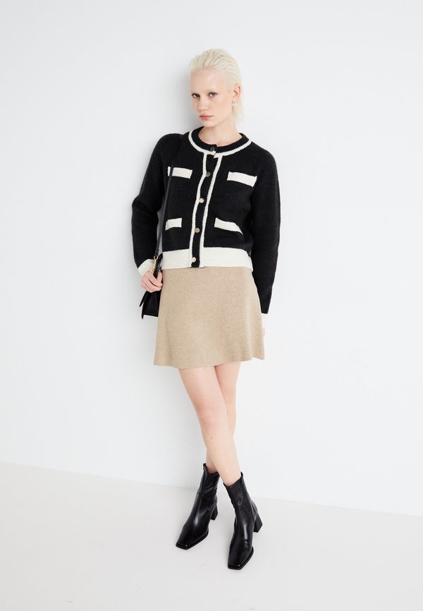 Vero Moda VMGOLD SKATER SKIRT