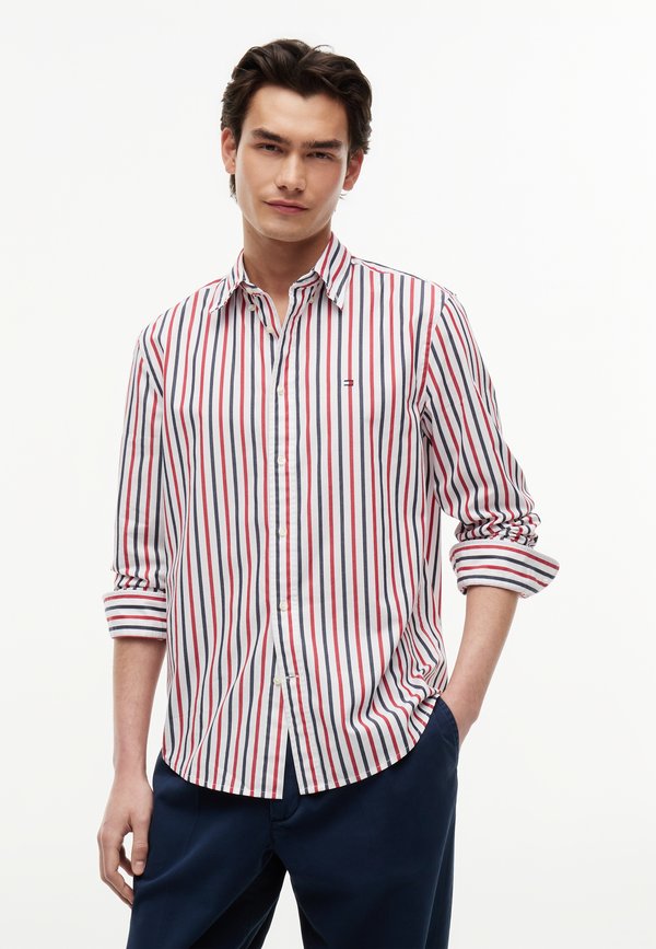 Tommy Hilfiger FLEX POPLIN SEASONAL STRIPE SHT - SEASONAL PATTERN - Shirt - medium red