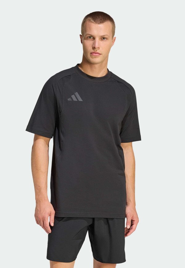 adidas Performance TIRO TRAVEL TEE - Sports T-shirt - black black