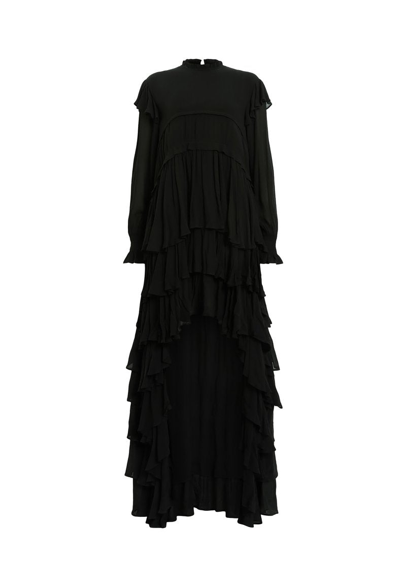 Schwarzes Maxikleid mit langen Ärmeln, hohem Ausschnitt, geschichteten Rüschen und einem asymmetrischen Saumdesign. Hergestellt aus leichtem Stoff.