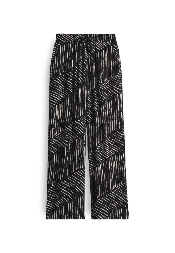 OPUS RISE WIDE FIT