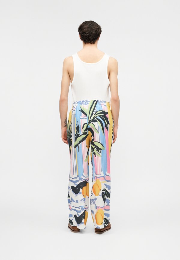On Vacation CAPRI PANTS UNISEX