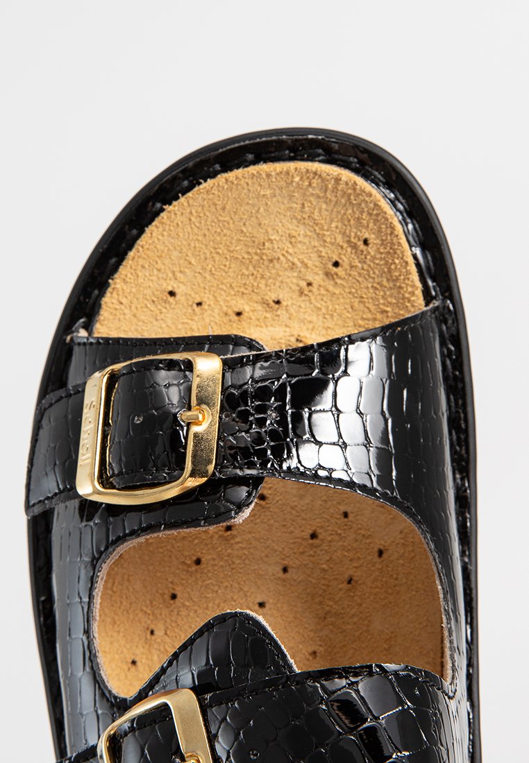 Scholl MIETTA