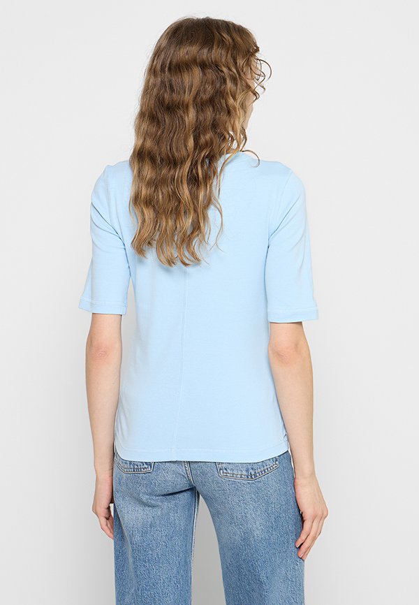 Calvin Klein Jeans