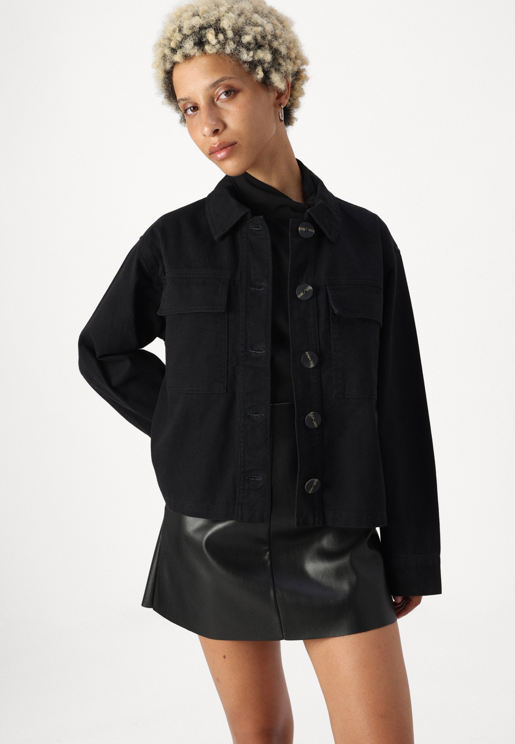 ONLELSA SHORT JACKET Media 5