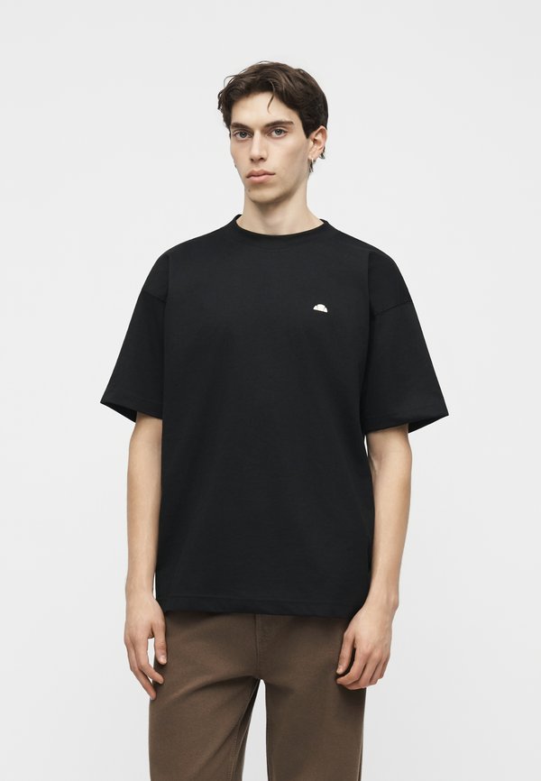 Ellesse PLAY NICE TEE