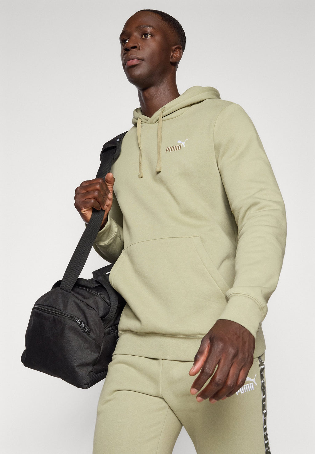 Puma 2 COLOR SMALL NO. 1 LOGO HOODIE