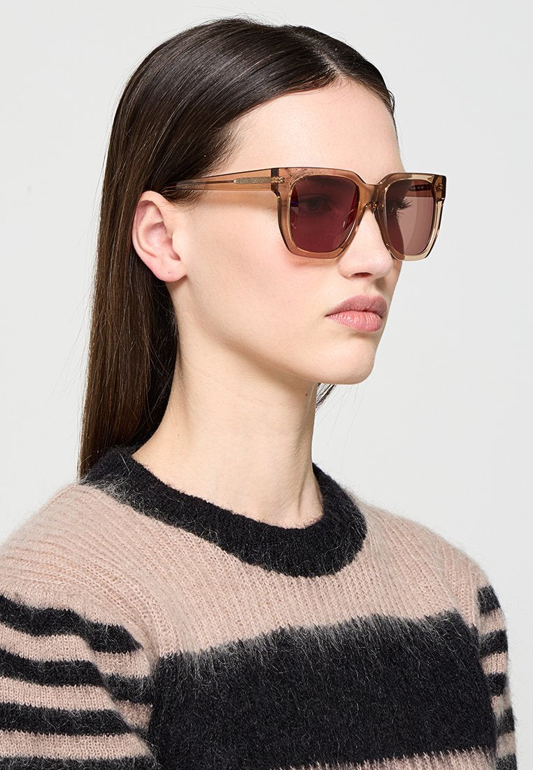 DKNY