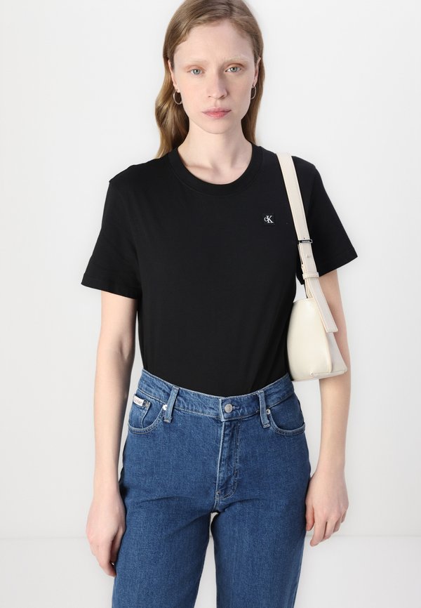 Calvin Klein Jeans MOM JEAN