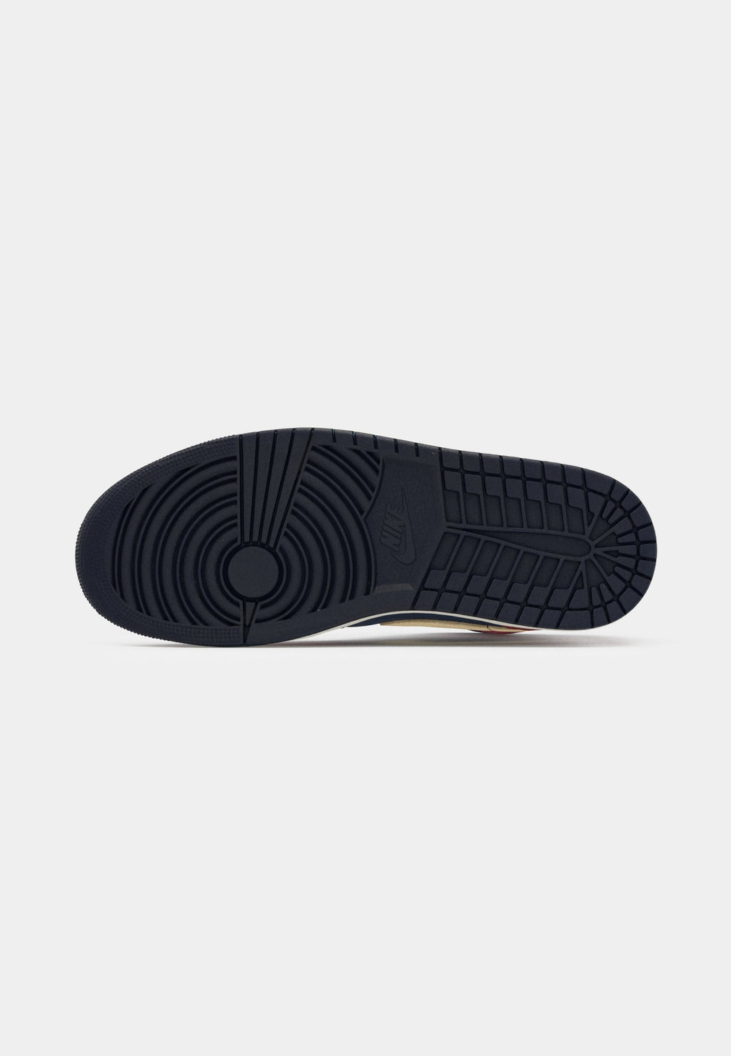 Jordan AIR JORDAN 1 MID SE V2