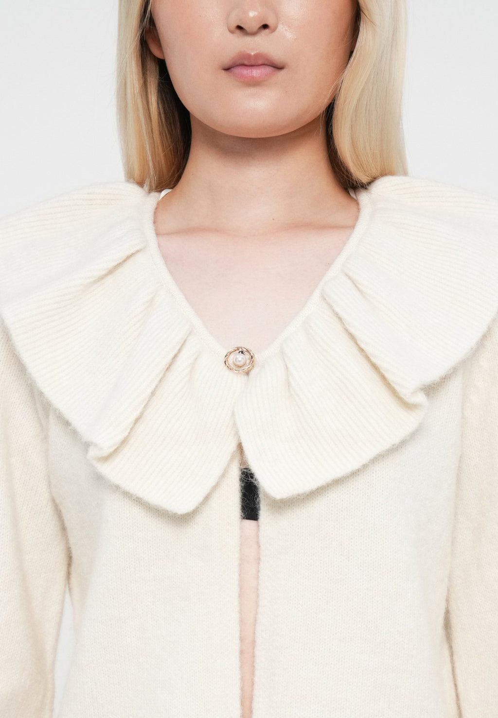 Object Knitted Statement