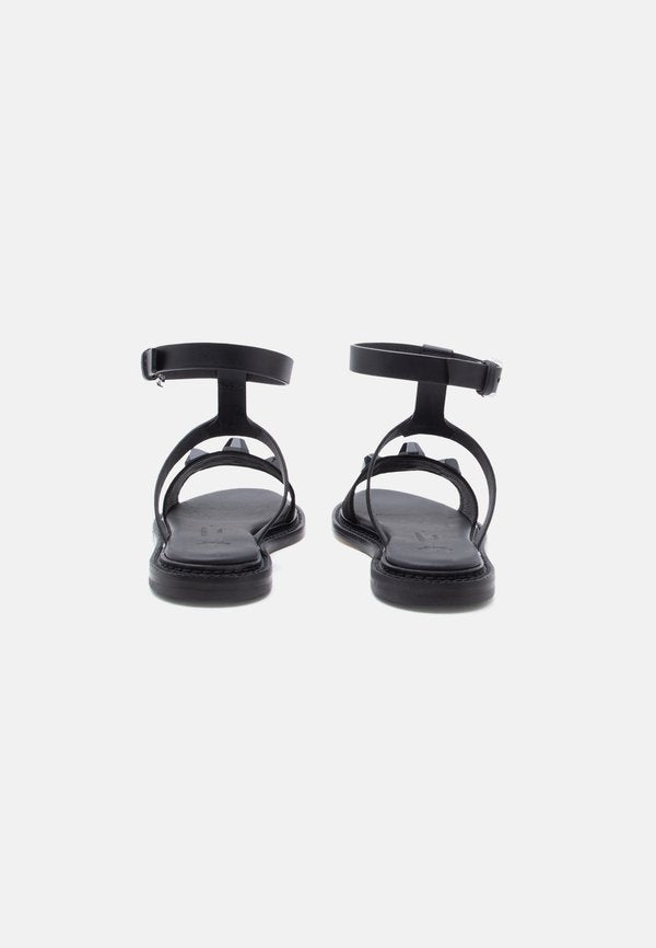 Weekend Max Mara
