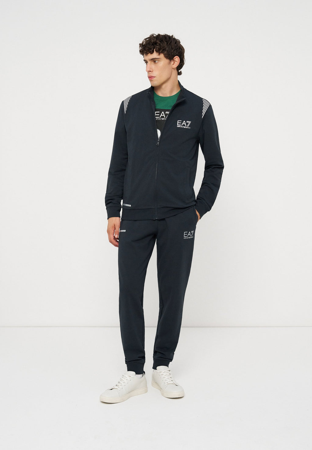 EA7 Emporio Armani Trainingsanzug Media 3