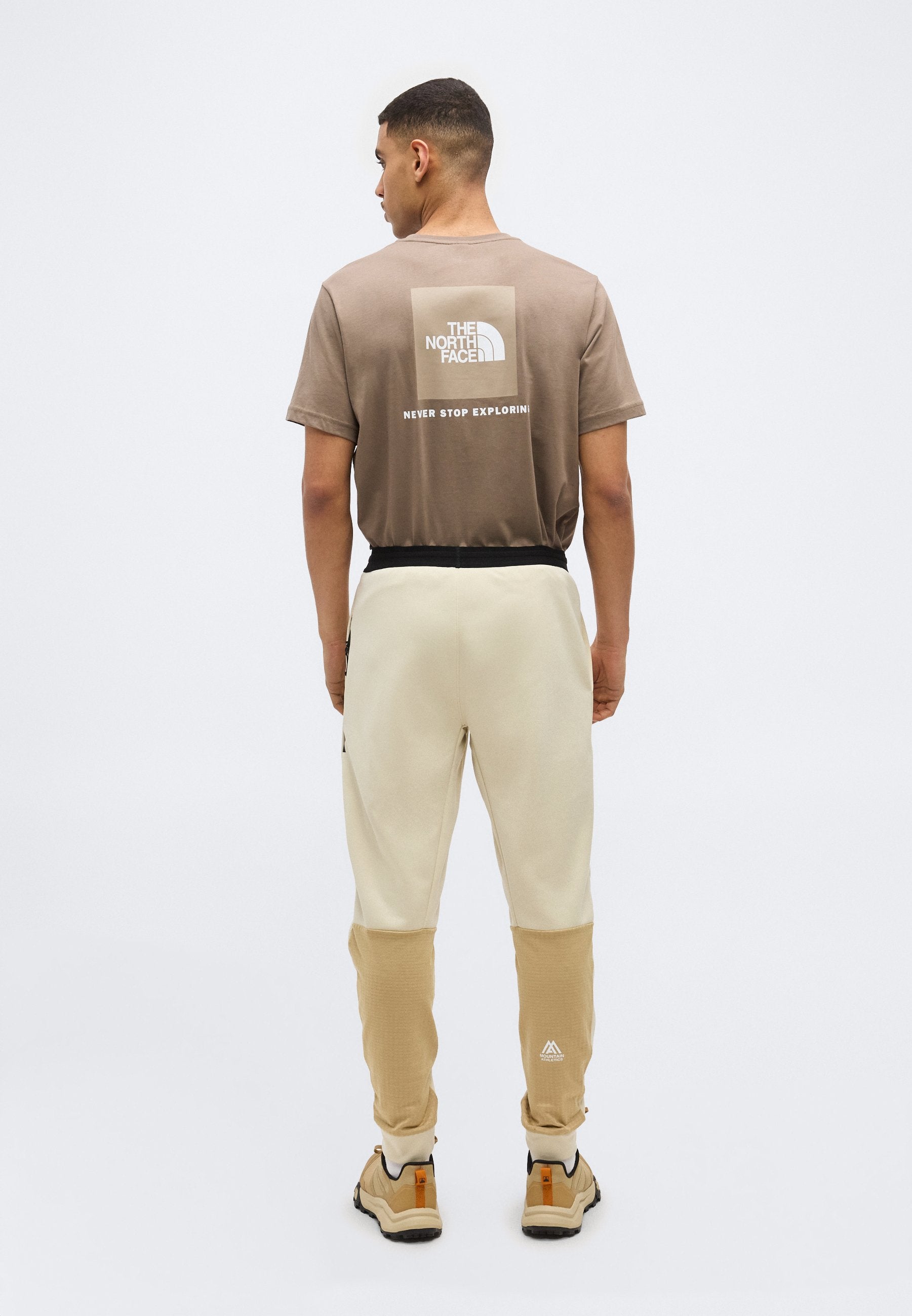 The North Face MOUNTAIN ATHLETICS