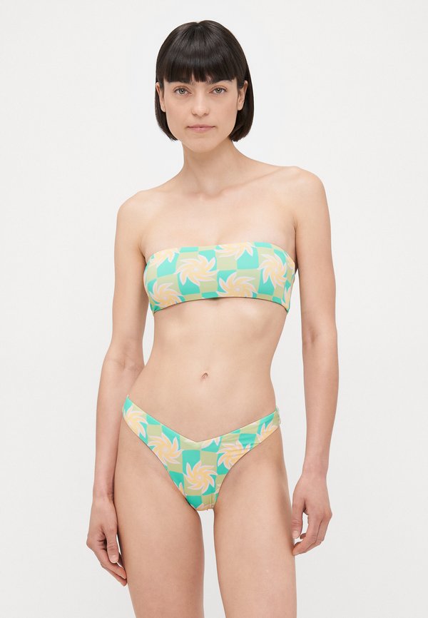 Billabong TRIPPIN ON SUN V HIKE