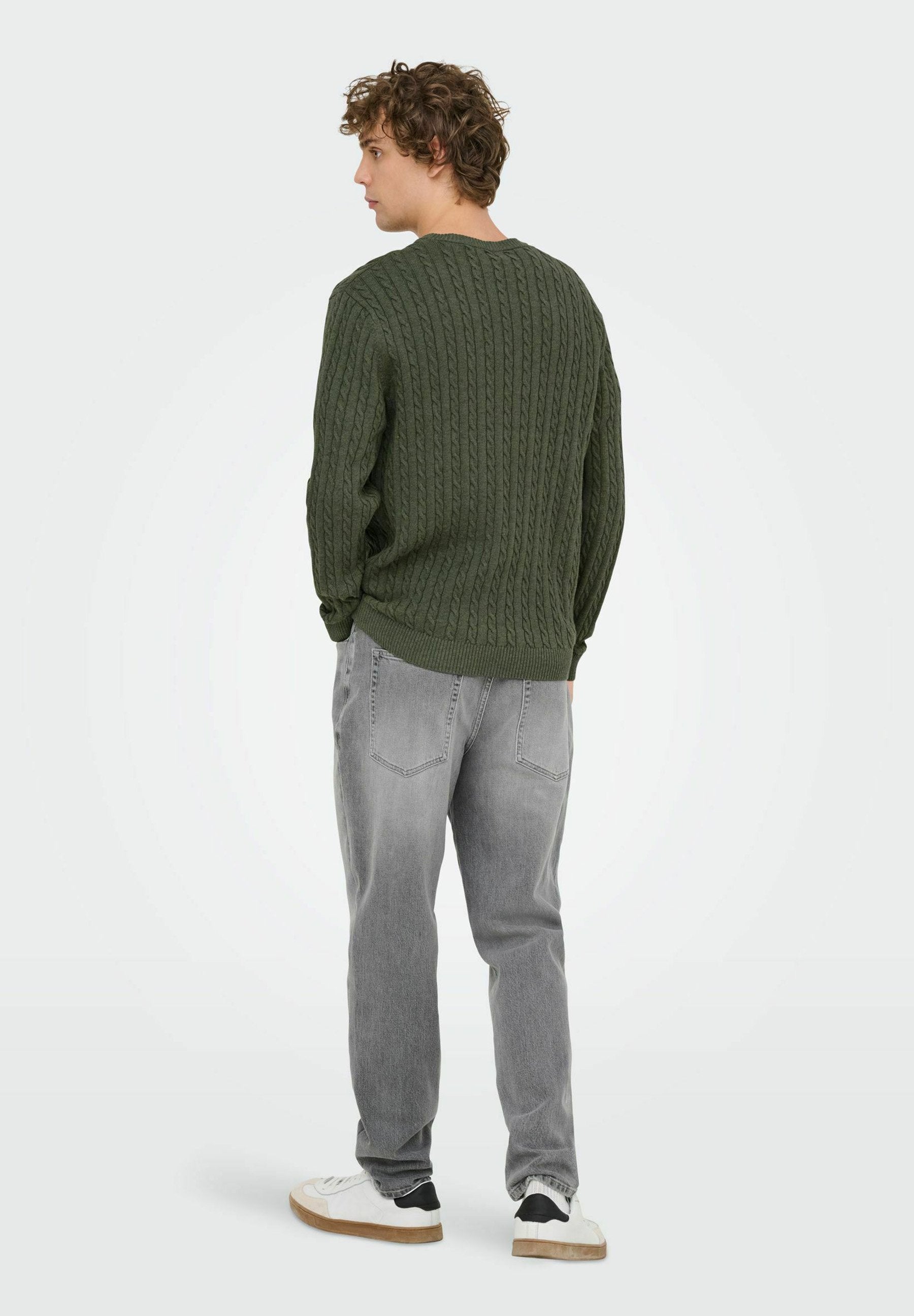 Knitted ONSLOUI Media 4