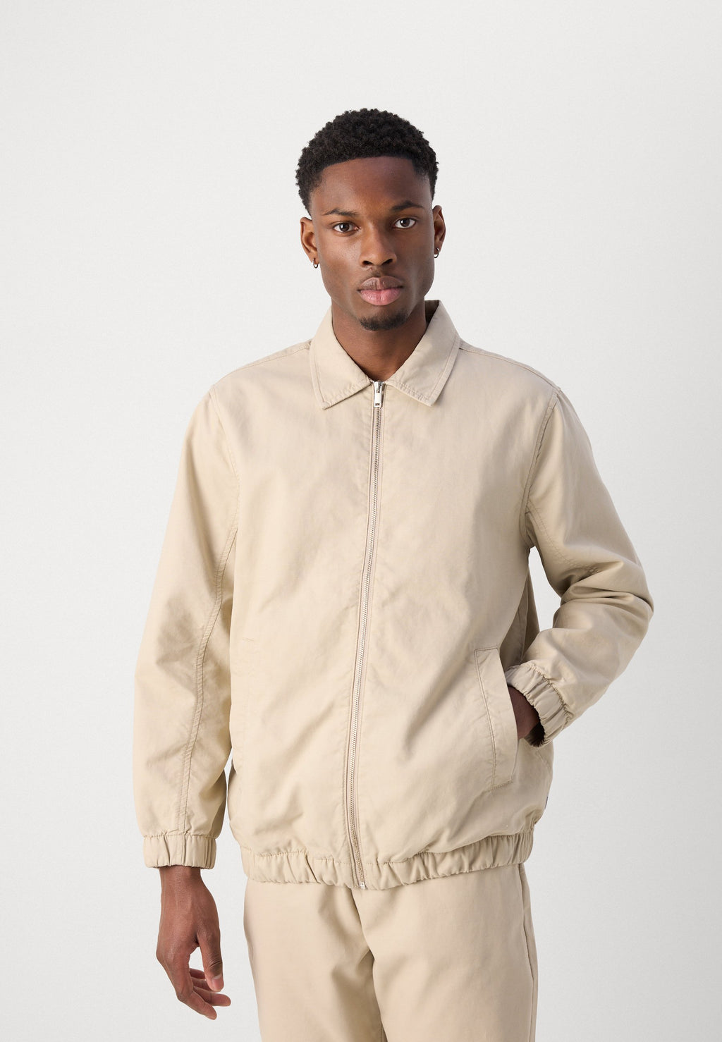 ZIP THROUGH OVERSHIRT Media 4